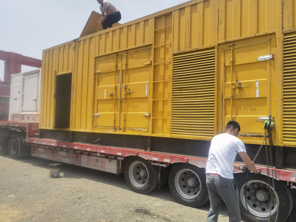 靖西发电机出租100KW发电机需要什么规格的电缆线？