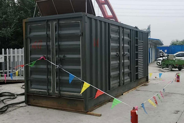 靖西发电机租赁空气滤清器多久更换一次？