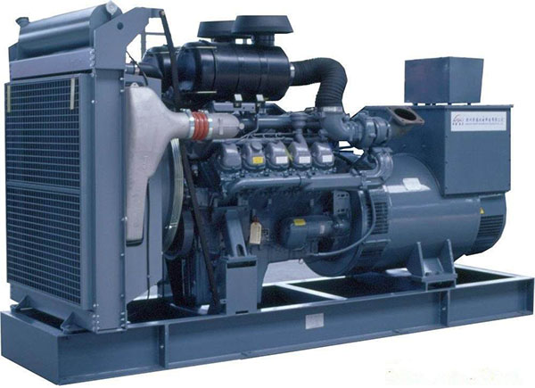 靖西发电机组冬季保养需注意哪些细节？