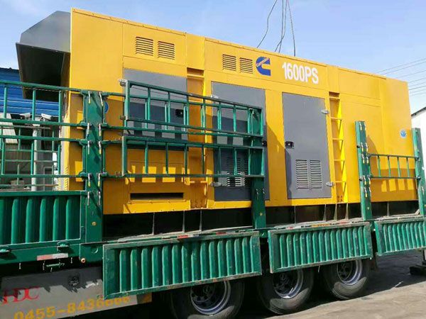 靖西测量水冷式机油散热器密封件尺寸时的注意事项有哪些？