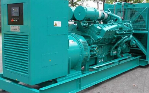 靖西柴油发电机组冬季使用中需要注意哪些事项？